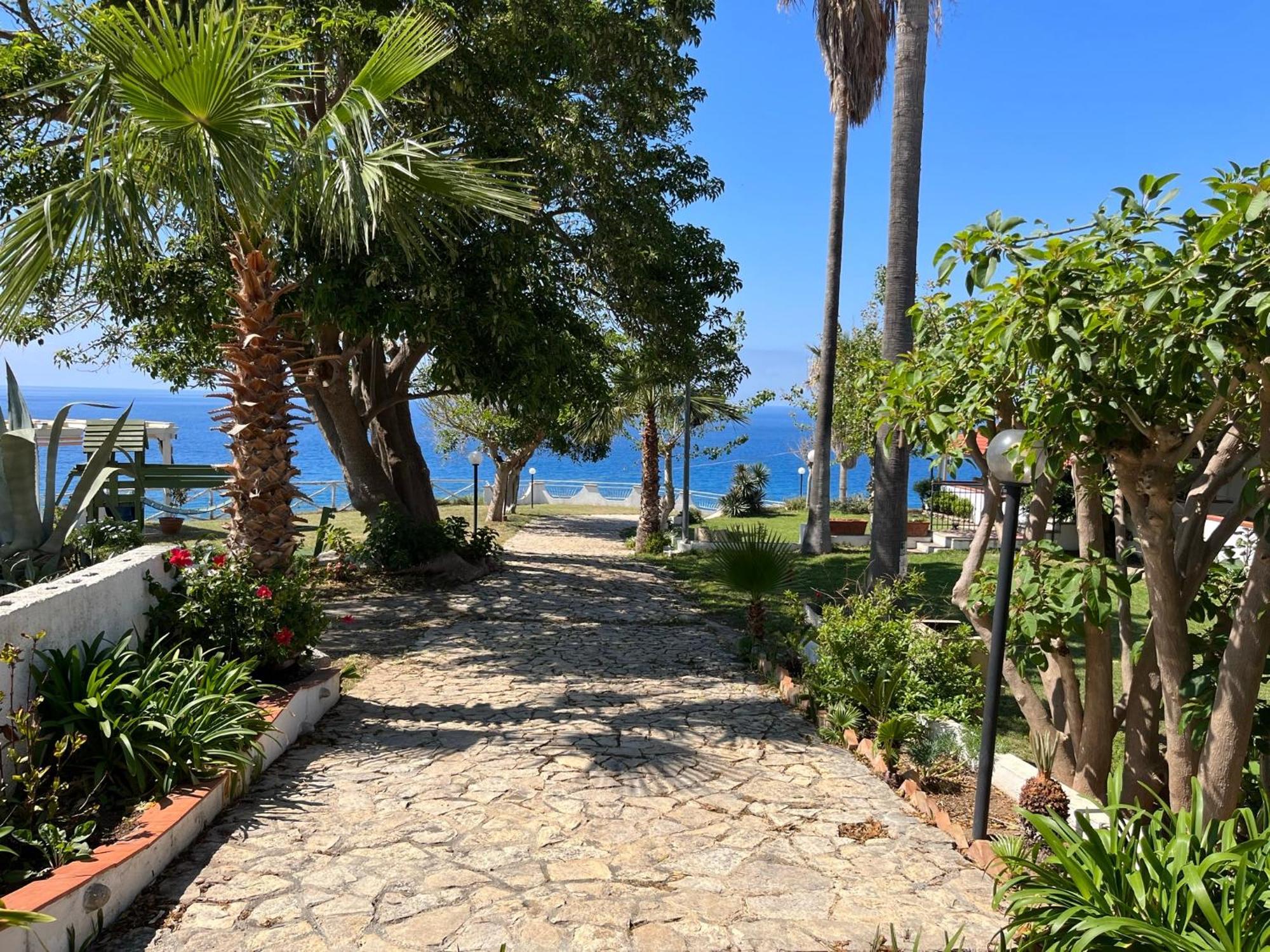 Residence Araba Fenice Tropea Extérieur photo