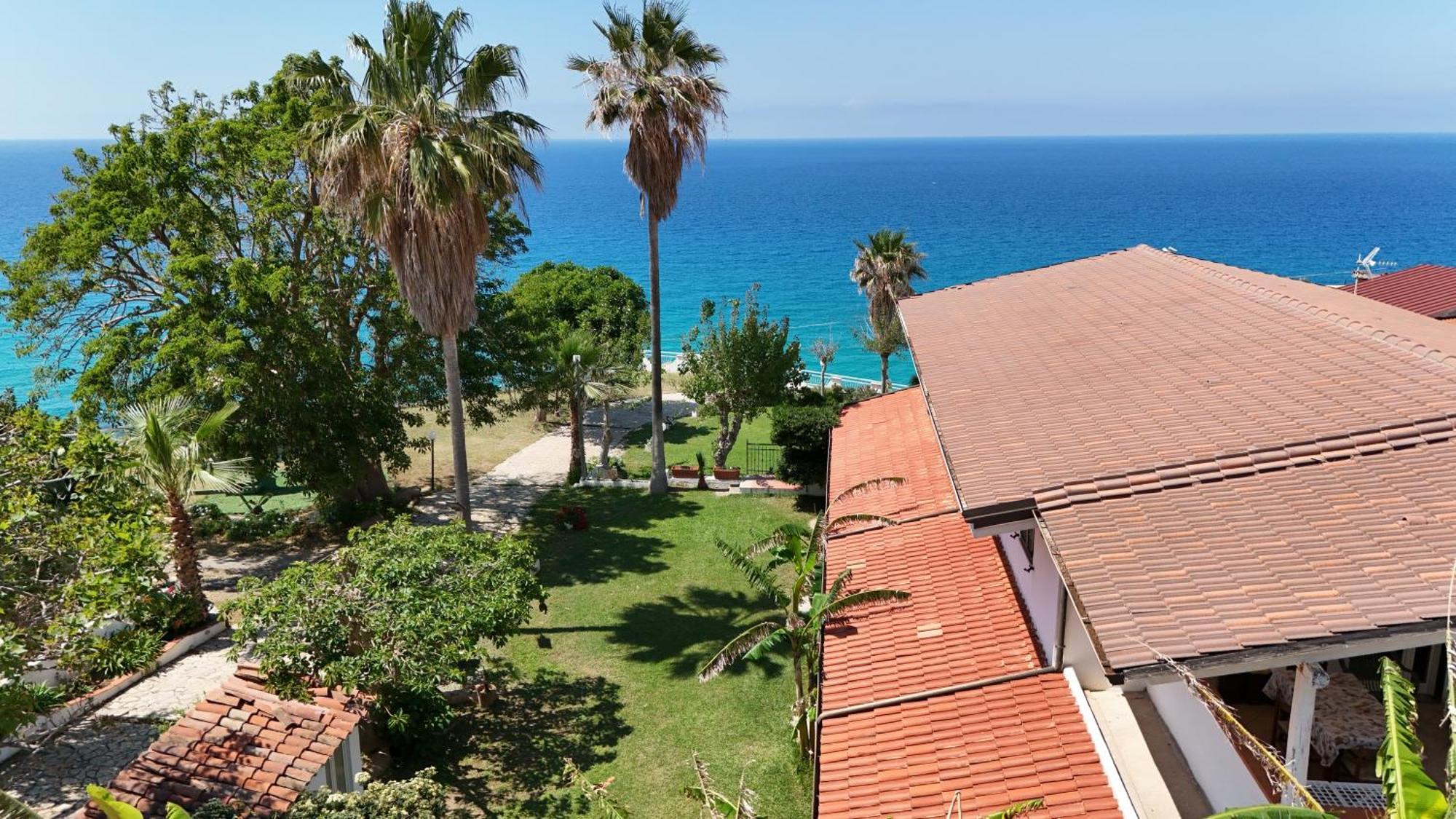 Residence Araba Fenice Tropea Extérieur photo